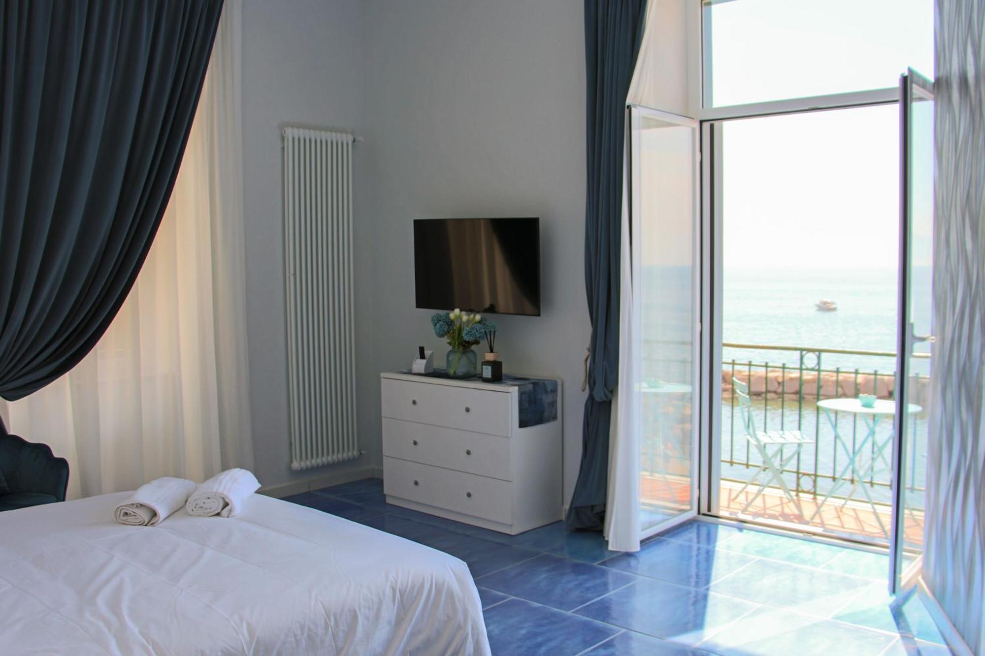 Appartement Wanderlust Aria Di Mare à Naples Extérieur photo