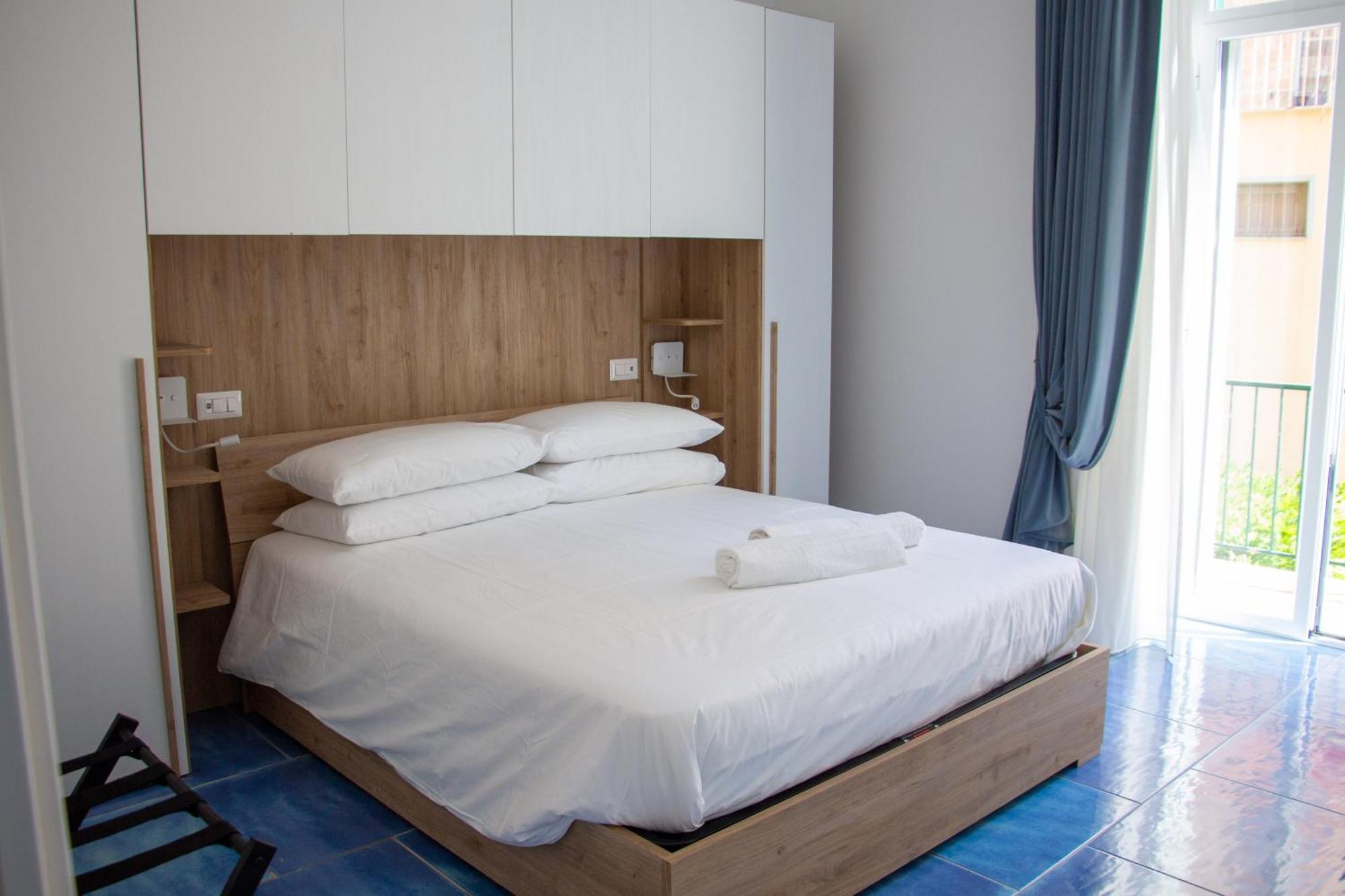 Appartement Wanderlust Aria Di Mare à Naples Extérieur photo