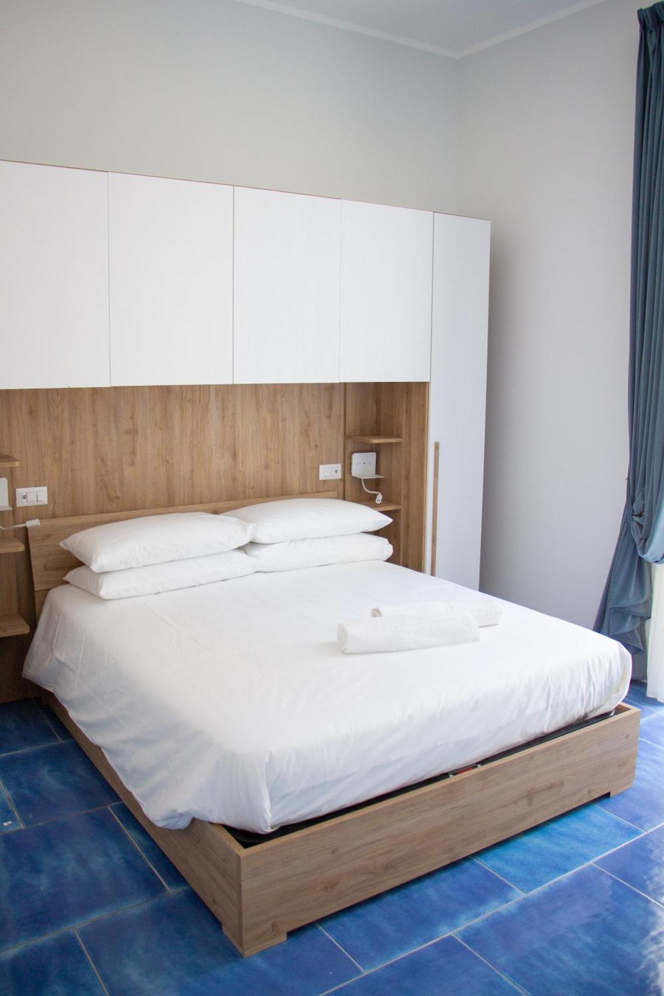 Appartement Wanderlust Aria Di Mare à Naples Extérieur photo