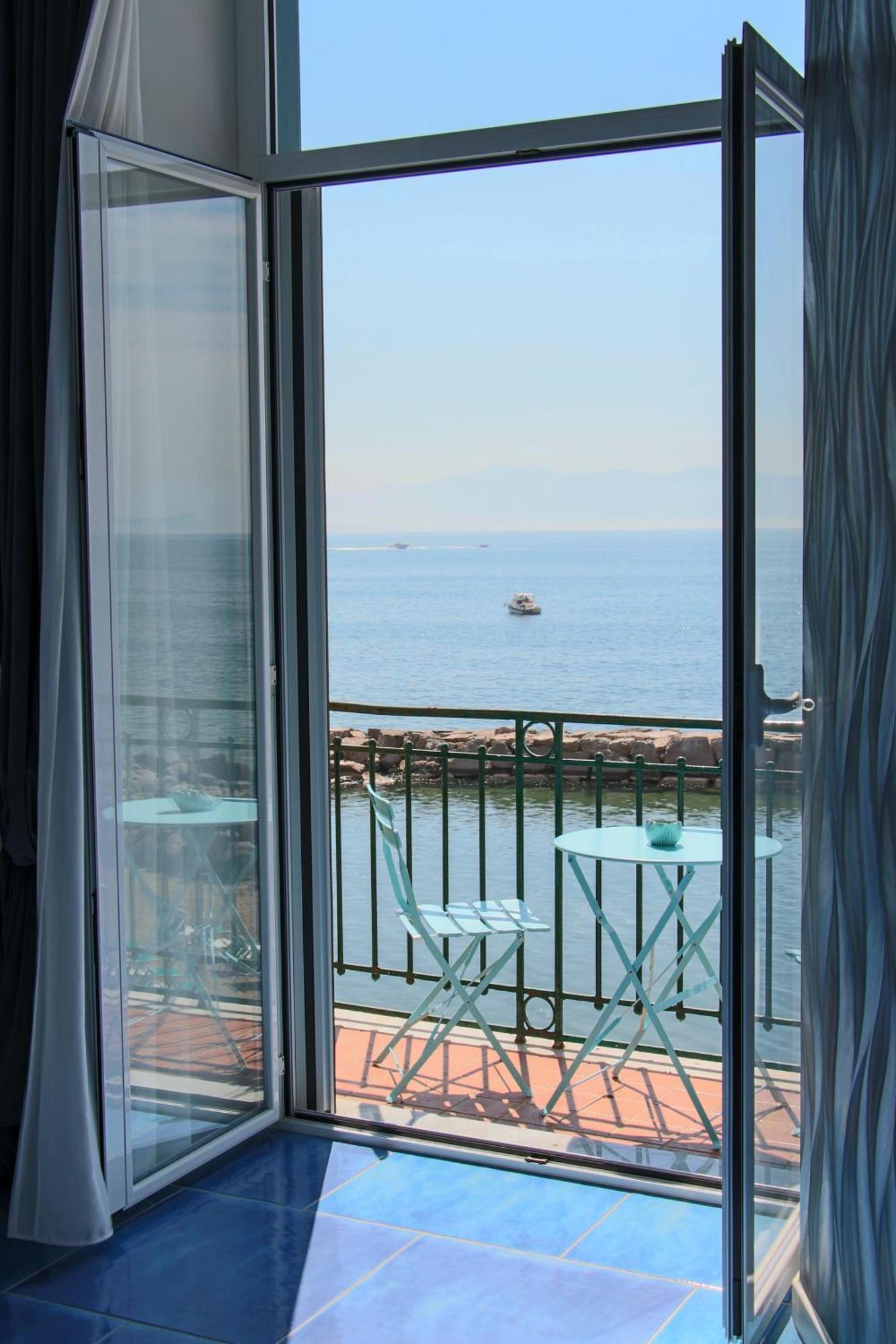 Appartement Wanderlust Aria Di Mare à Naples Extérieur photo